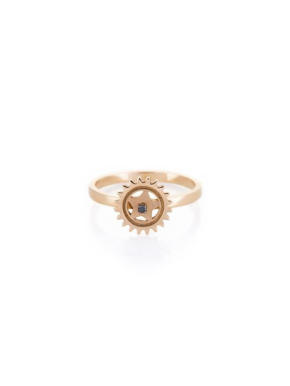 gold-small-uno-star-gear-ring - By Delcy