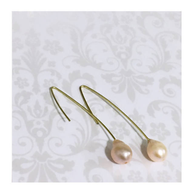 Loulicious Rose Pearl Earrings