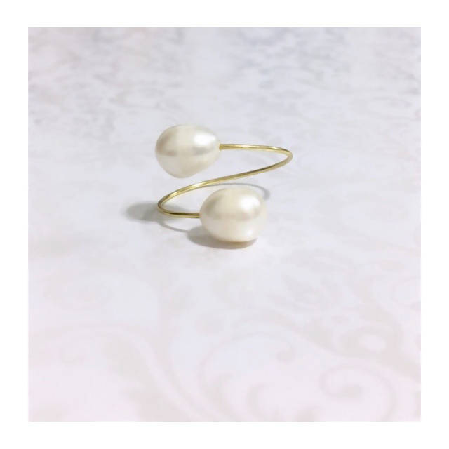 Loulicious White Pearl Ring