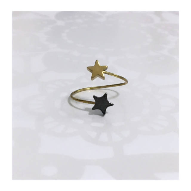 Loulicious Gold & Dark Silver Star Hematite Ring