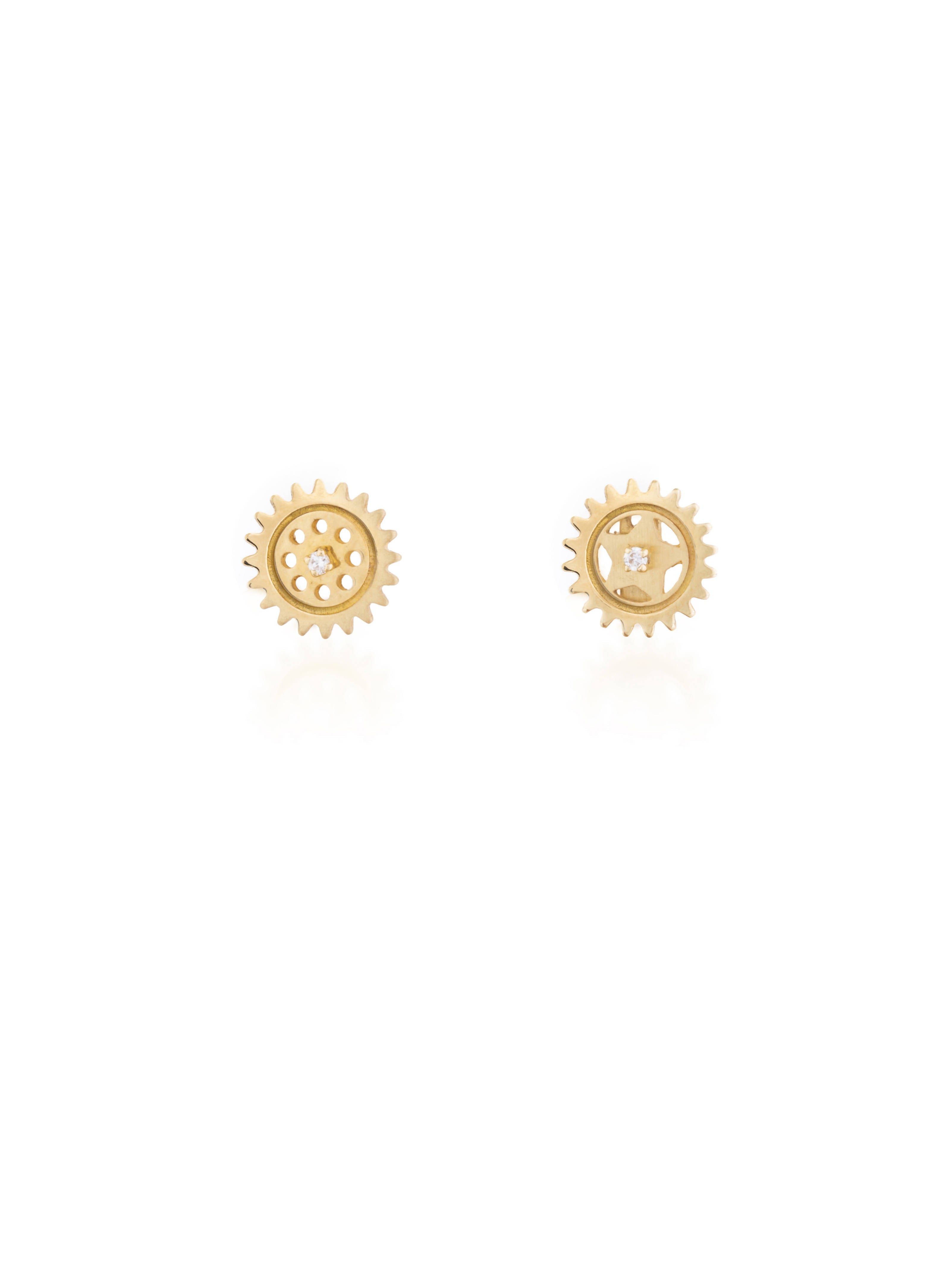 gold-uno-gear-earring- By Delcy