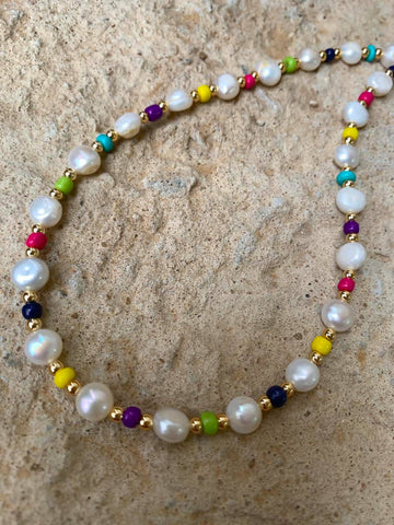 White freshwater pearls with rainbow beads