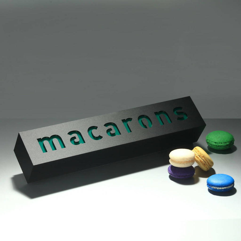 Custom-made macarons box design. MACARONS NOT INCLUDED.