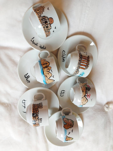 Custom drawing coffee cups