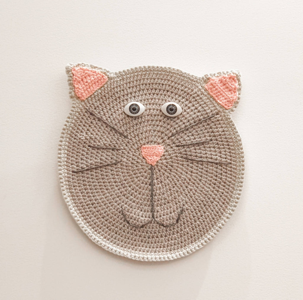 CAT WALL HANGING